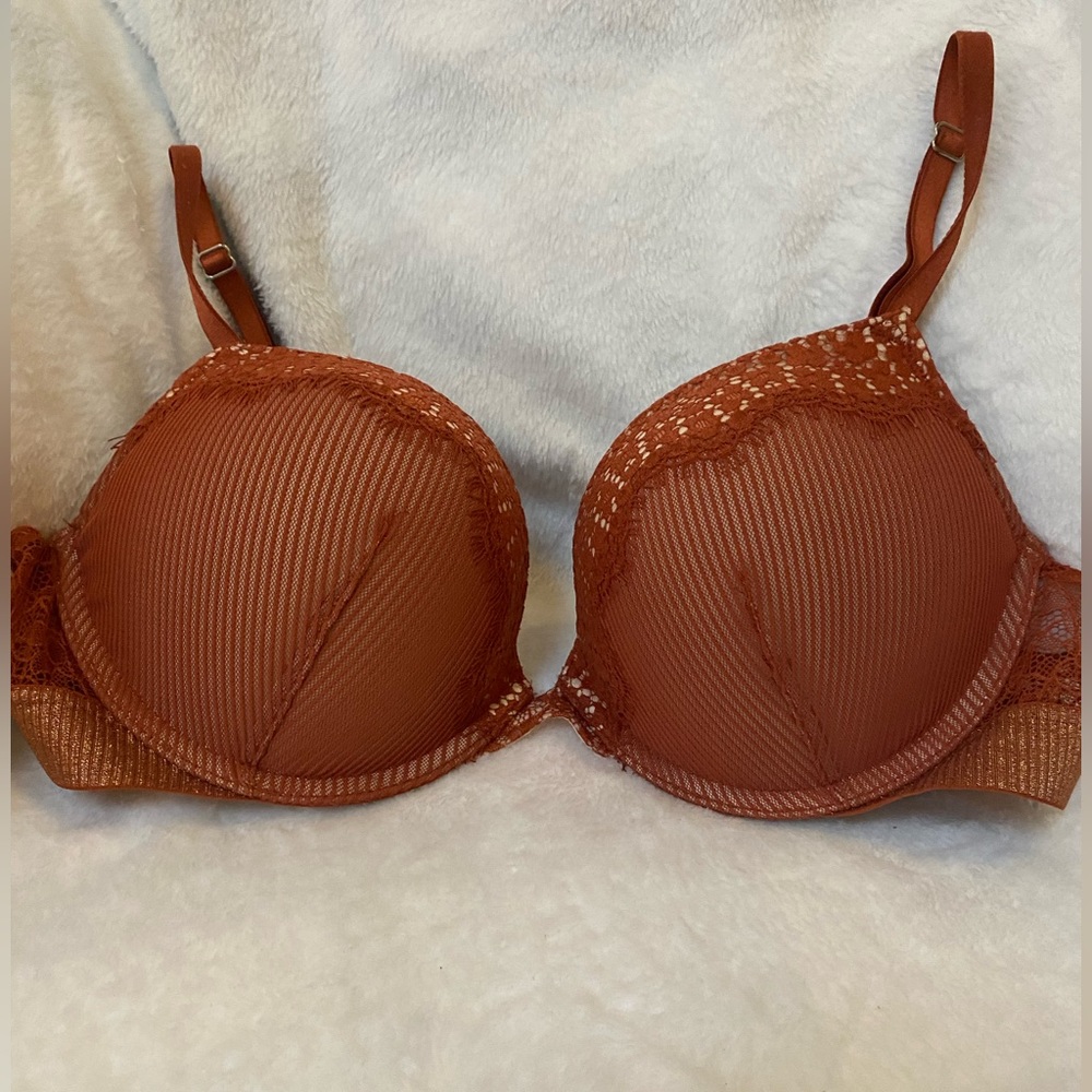 Victoria secret Bombshell bras
